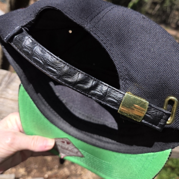 Snapback Original BioWorld faux snakeskin black & gold WUTANG 2015 lid - Picture 2 of 9